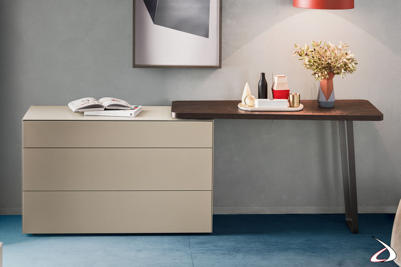 Matt lacquered dresser and drawers with push-pull opening for a clean-cut front, creating modern design furniture, with the possibility of adding a swivel desk.
