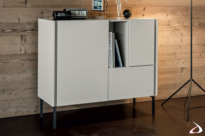 Modern highboard with doors, drawer and open compartment with high metal feet