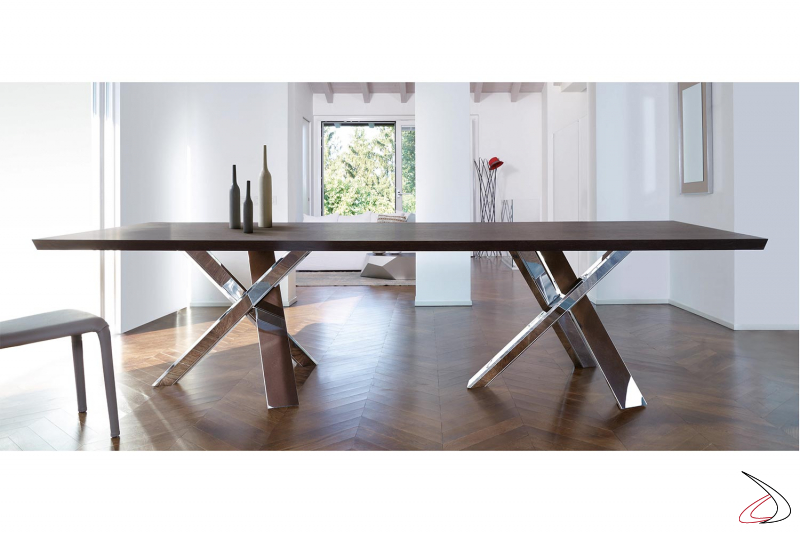 Tavolo da soggiorno moderno per 10 persone con piano in legno e doppia gamba centrale in acciaio cromato