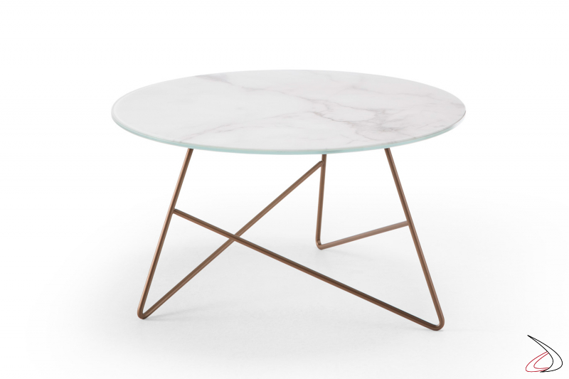 Tavolino Ermione dal diametro di 65 cm con top bianco e gambe color rame