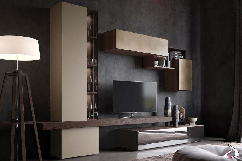 Parete soggiorno elegante con mensola porta tv in legno e pensili metallizzati
