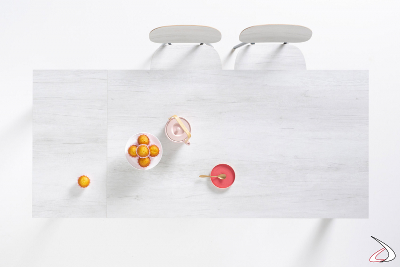 Tavolo moderno piccolo allungabile in melaminico quercia bianca