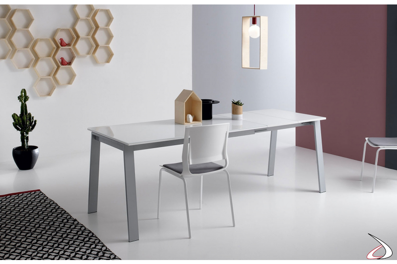 Tavolo in vetro bianco da cucina allungabile moderno per 10 posti a sedere