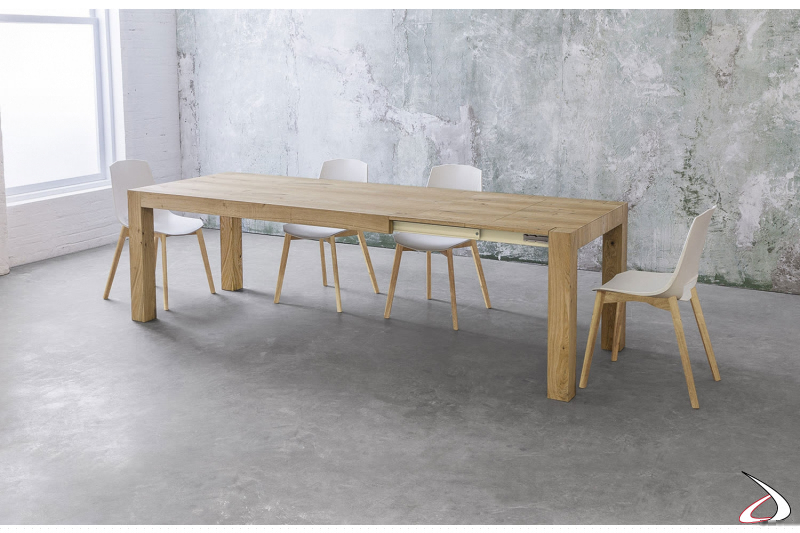 Tavolo allungabile moderno per 10 persone in legno rovere naturale 