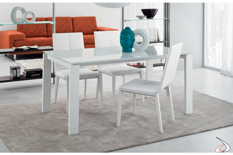 Tavolo in vetro bianco lucido di design allungabile da soggiorno