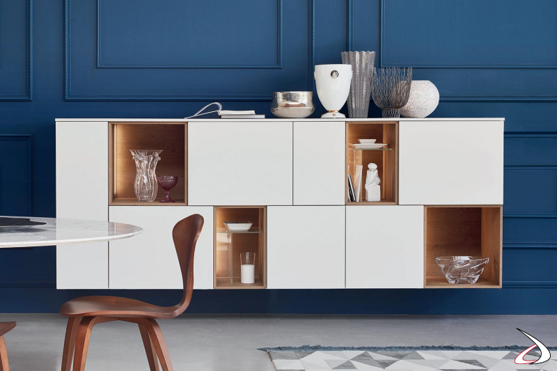 Design wall-mounted sideboard in white matt lacquer and caramel knotted oak