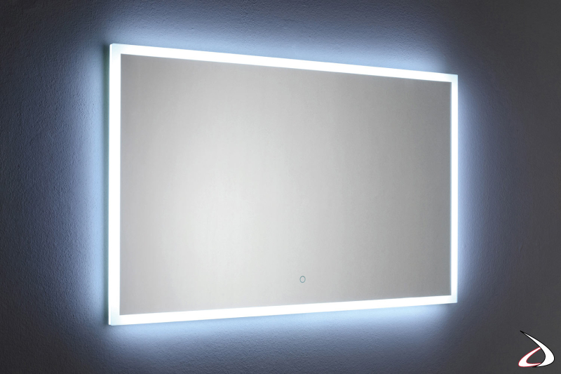 Specchio grande da parete di design retroilluminato a led