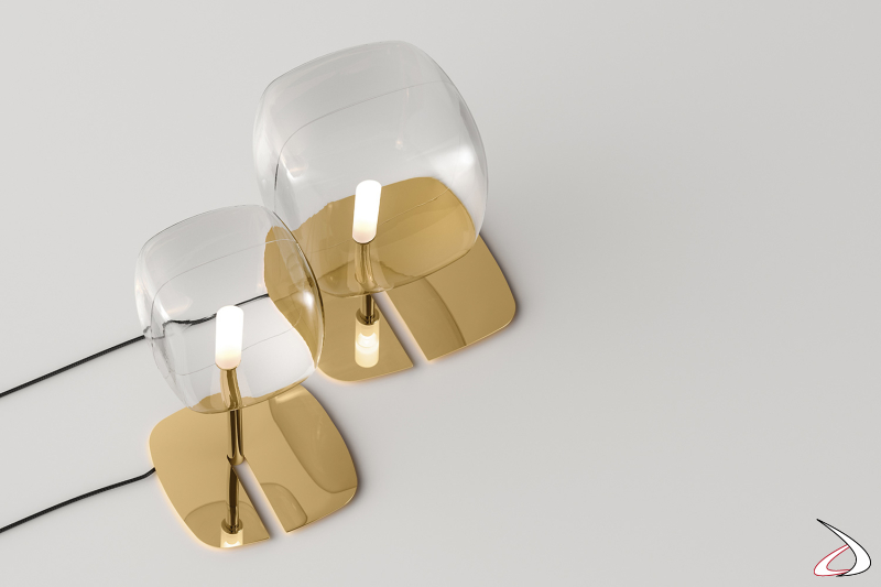 Lampade da tavolo di design in colore oro con cubo in vetro soffiato