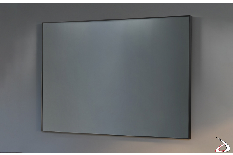 Specchio moderno con cornice in alluminio anodizzato nero opaco