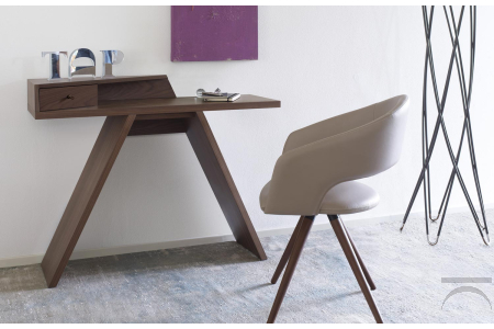 Sedie moderne con schienale alto in cuoio Nash