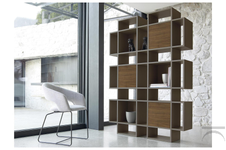 Mobile libreria di design in legno
