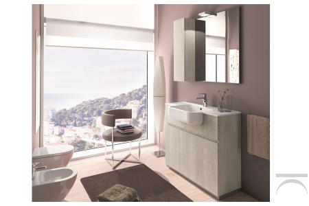 Bagno moderno a terra completo di specchiera