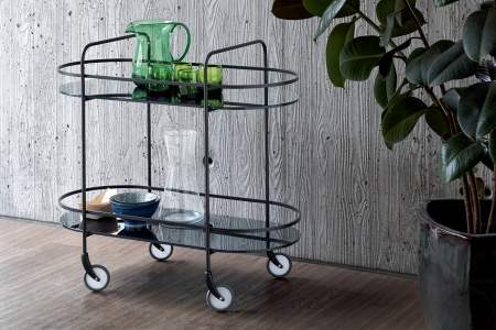 Carrello porta vivande di design da cucina con ripiani curvi in cristallo