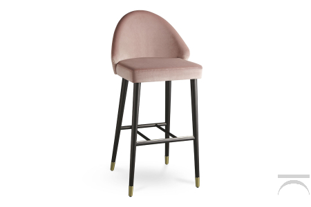 Sgabello Diana con schienale pieno imbottito e gambe in legno