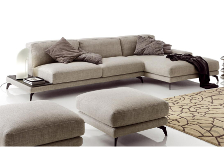Divano design in tessuto componibile ad angolo