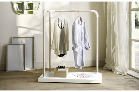 Porta abiti free-standing moderno per cameretta ragazzi