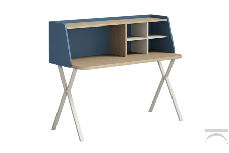 Contemporary wooden desk for boys room