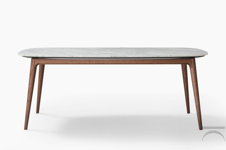 Tavolo fisso elegante con gambe in legno massello e piano in marmo bianco carrara