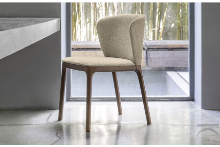 Sedia legno imbottita di design per tavolo soggiorno