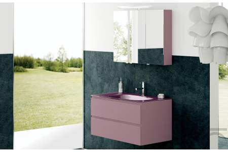 Arredo bagno moderno con consolle in vetro e specchiera contenitore