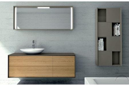 Arredo bagno in legno con pensile 
