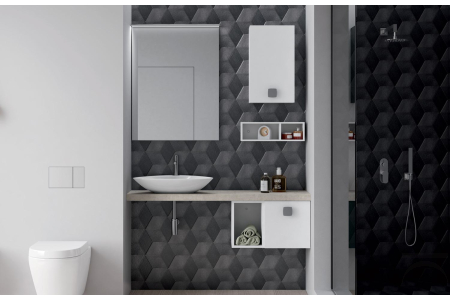 Bagno piccolo sospeso con lavabo soprapiano