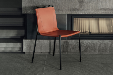 Sedia in cuoio Shape