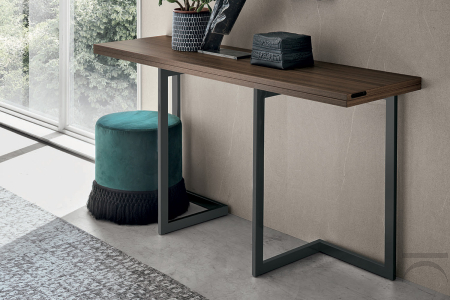 Consolle da soggiorno di design con gambe in metallo e piano raddoppiabile in materico
