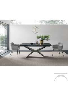 Tavolo allungabile di design con basamento a x e piano in ceramica lucida