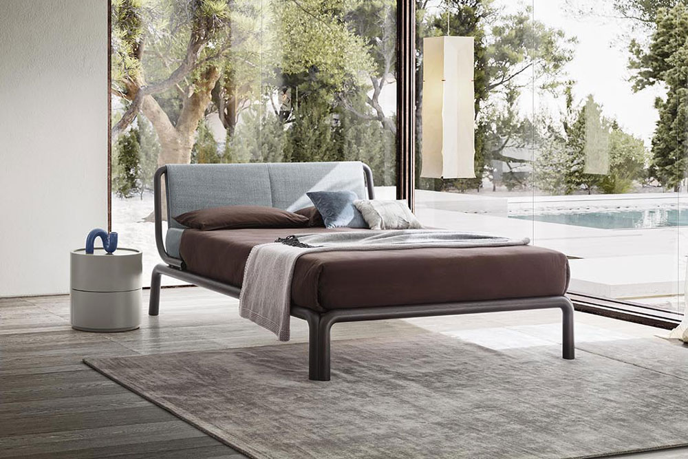 Cama como punto focal del dormitorio